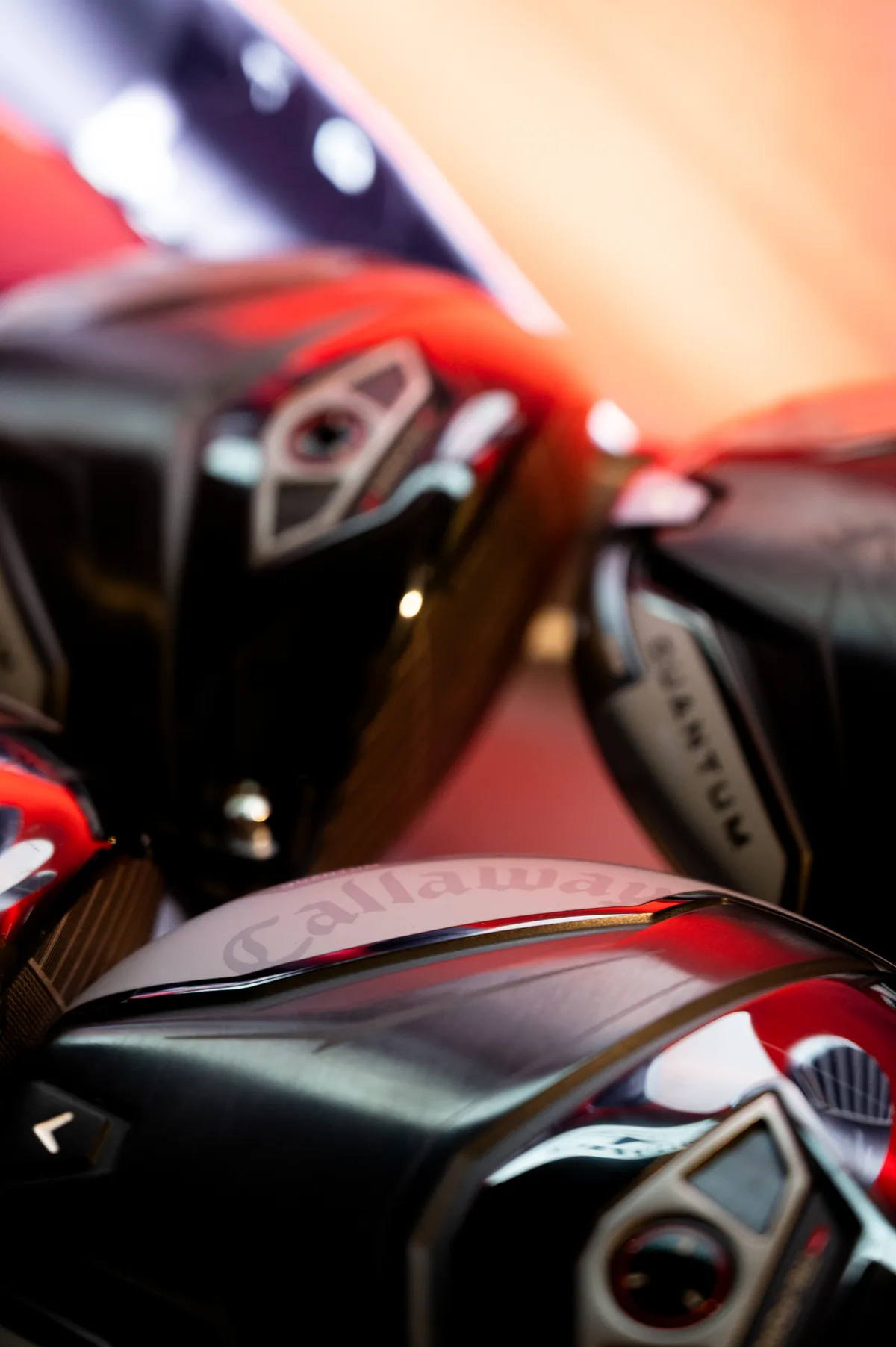 Callaway-Driverköpfe zum Testen im Fitting-Studio